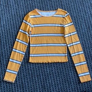 yellow striped top